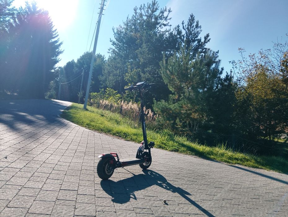 Продам електросамокат kukirin m4 pro