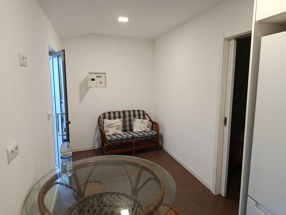 Casa renovada para arrendar na Póvoa do Pinheiro - Coimbra
