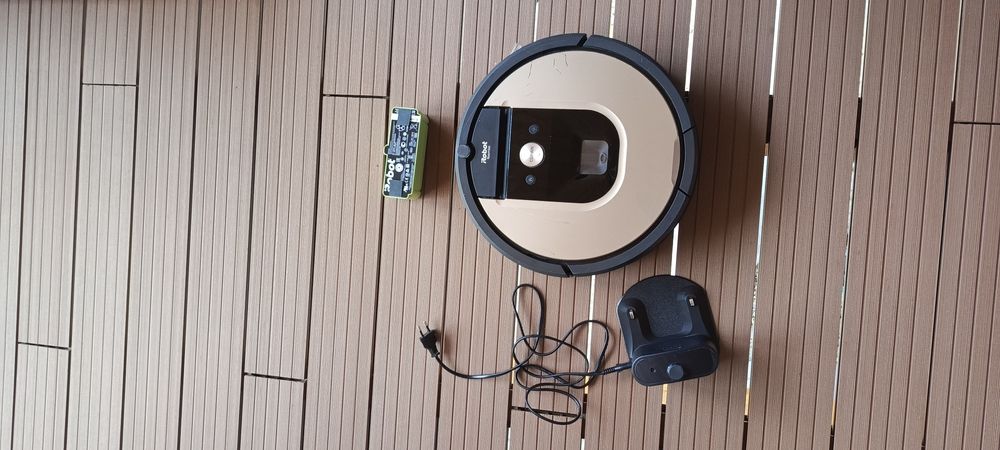 iRobot Roomba 966