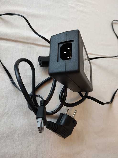 Zasilacz 16V 625mA i 32V 940mA HP model 0957-21 AC Power Adapter