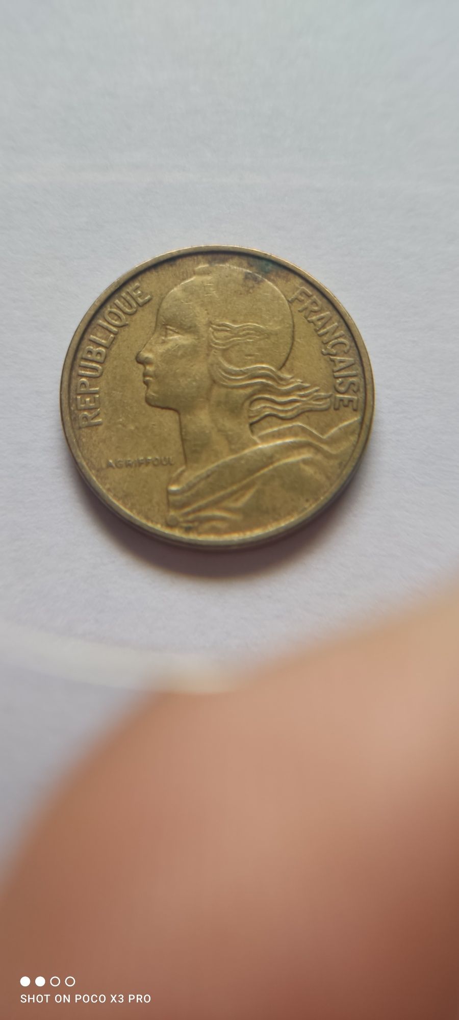 Moneta 10,20,20 Centimes 1967, 1975,1985