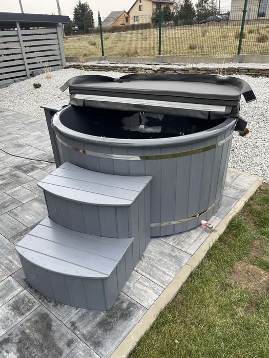 Balia ogrodowa jacuzzi