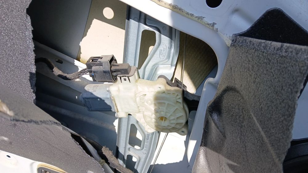 Elevador vidros frente esquerdo FORD Transit