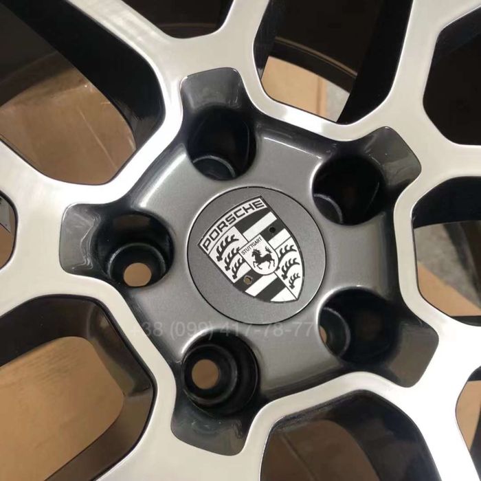 Легкосплавные литые диски R20 5x112 RS Spyder Porsche Macan Порш Макан
