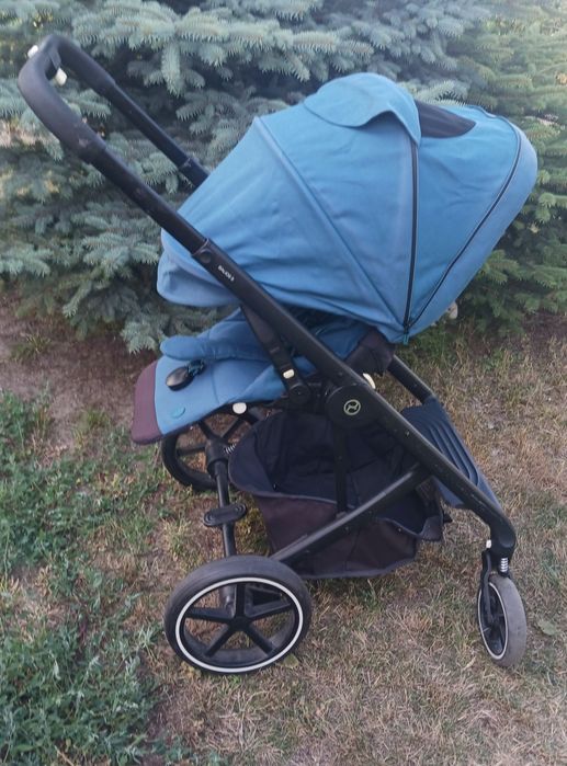 Sprzedam spacerówkę Cybex Balios S kolor błękitny 
Sprzedam wózek spac