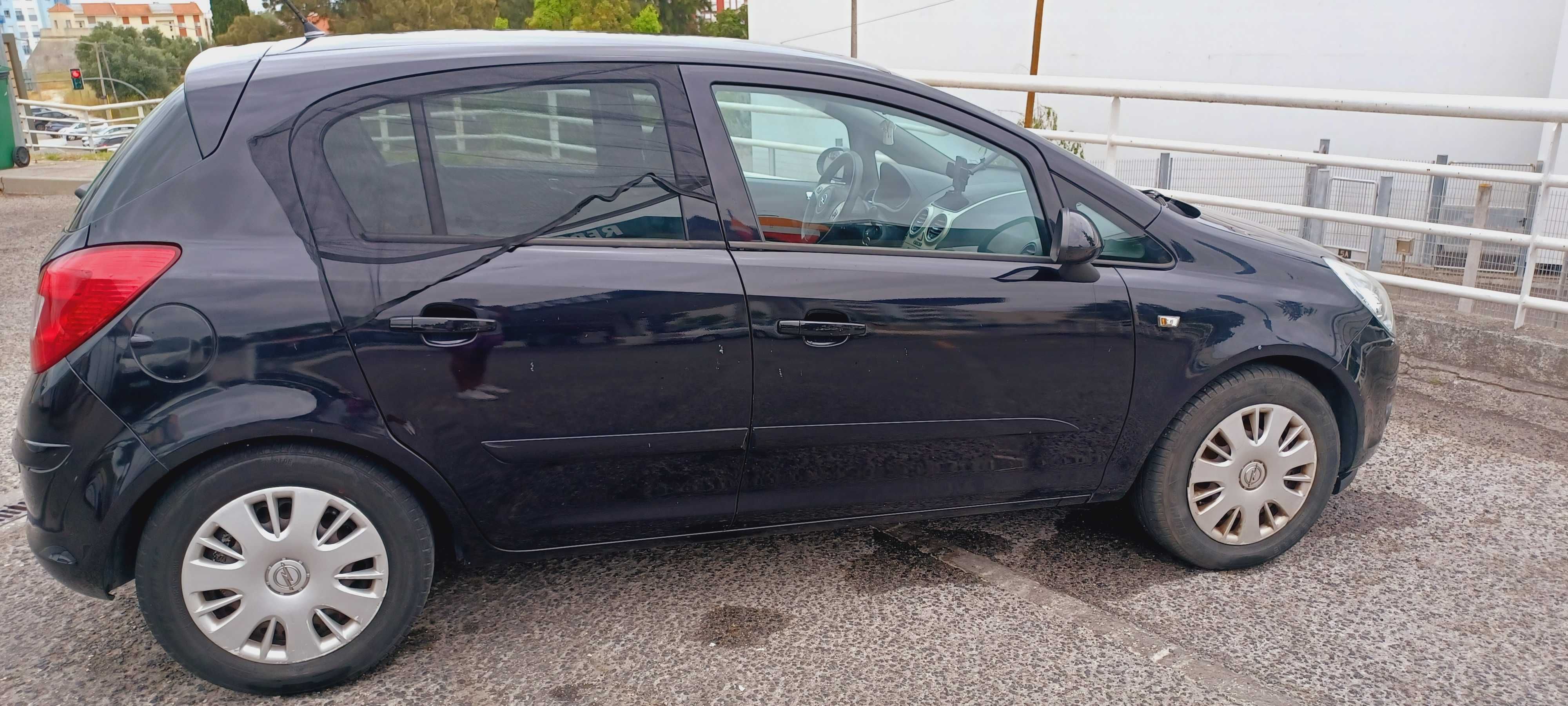 Carro em bom estado