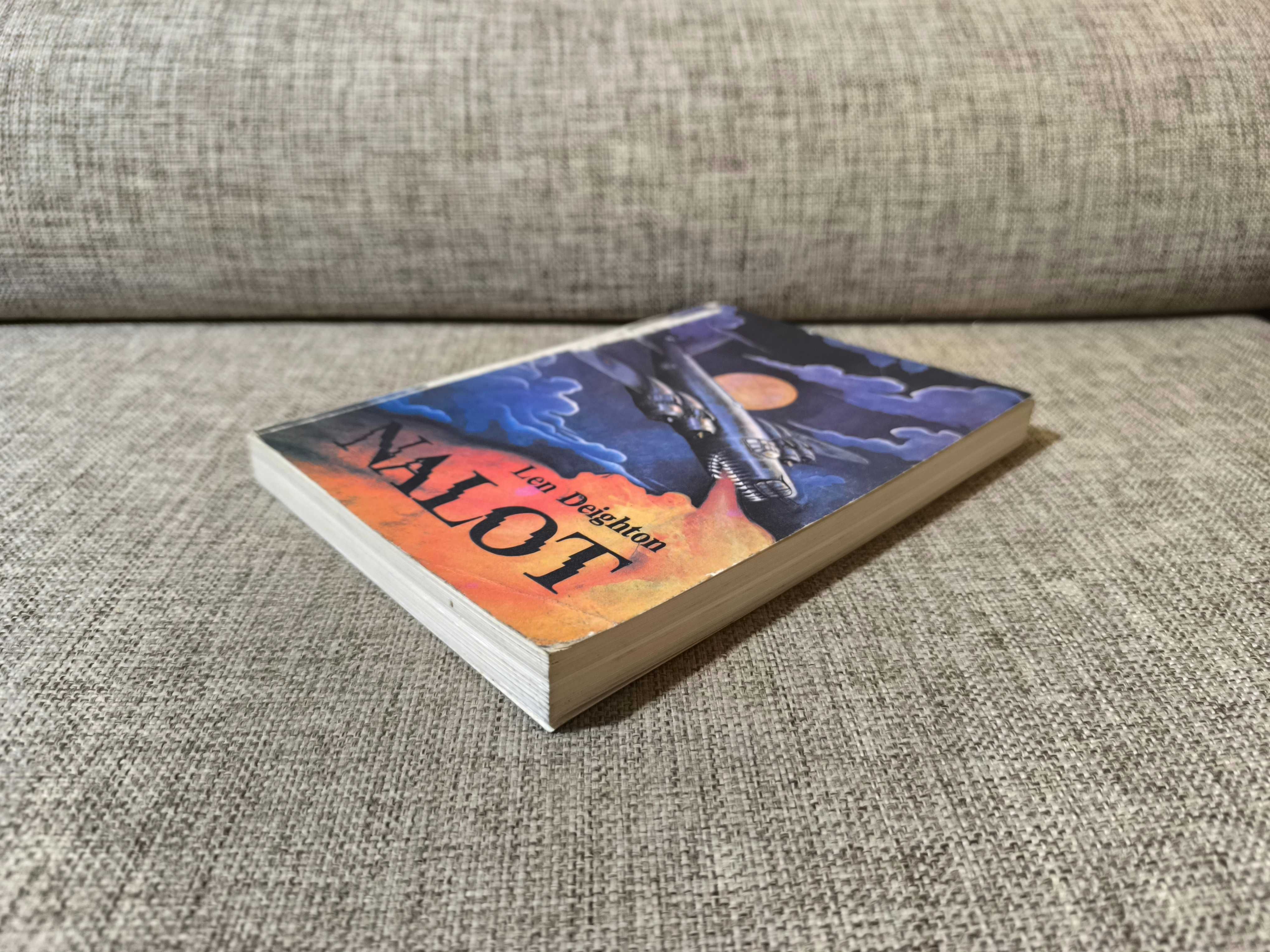 Len Deighton - Nalot
