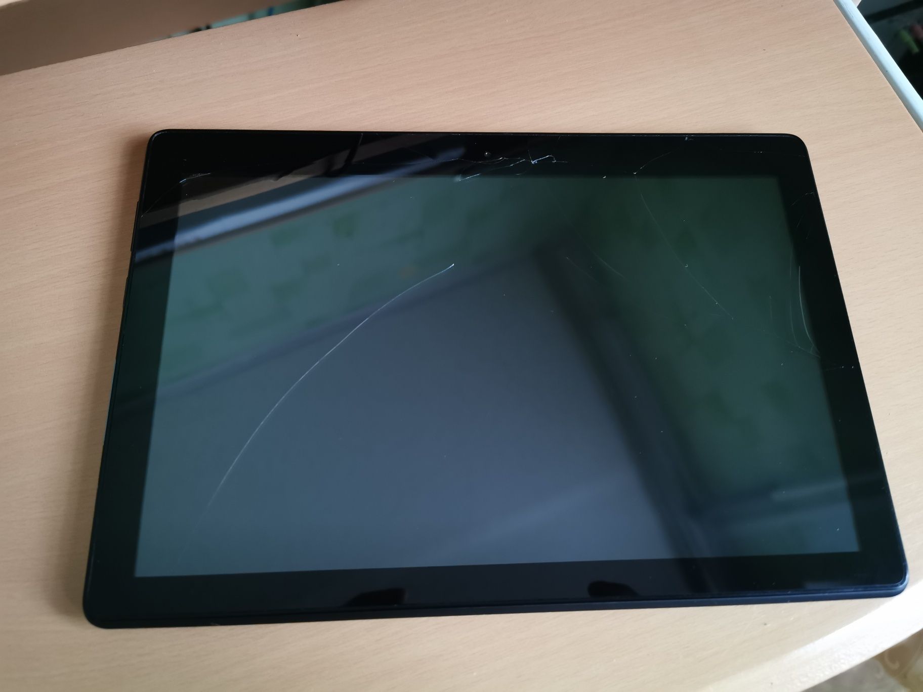 Lenovo Tab E10 2/16 (Android 8)