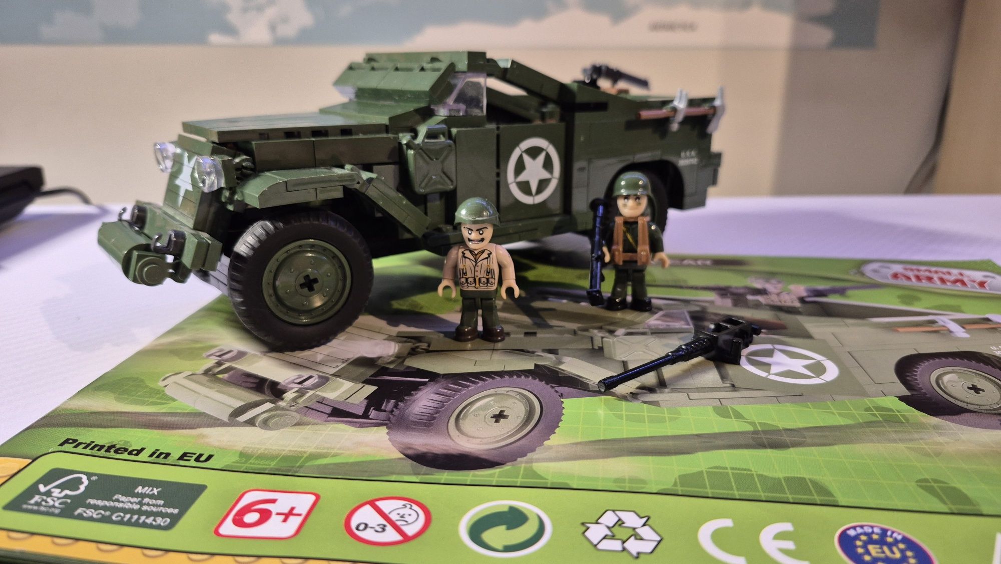 Klocki Cobi M3 Scout Car