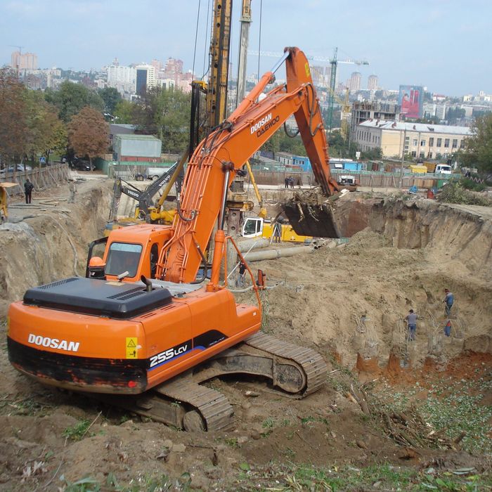Продам Екскаватор гусеничний Daewoo Doosan 255LC, 25тн., 2007р, 8000км