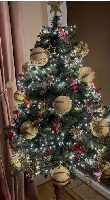Choinka na pniu 170 cm+bombki