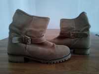 Botas Stradivarius 38