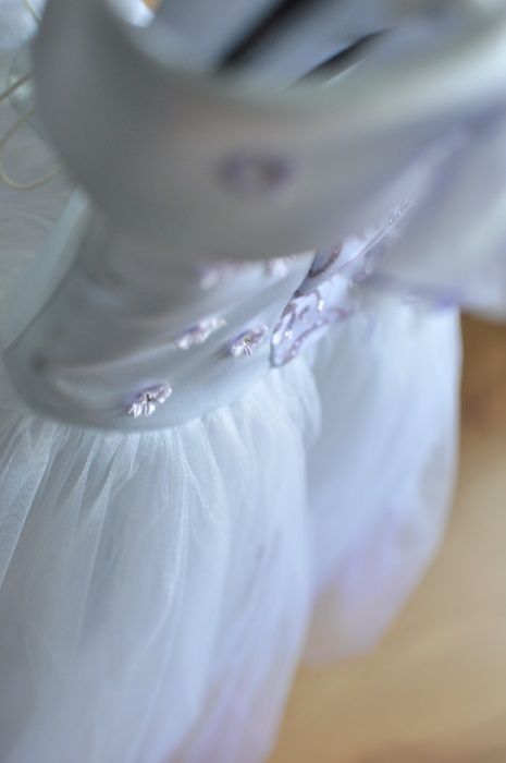 Об'ємна сукня з фатіну!