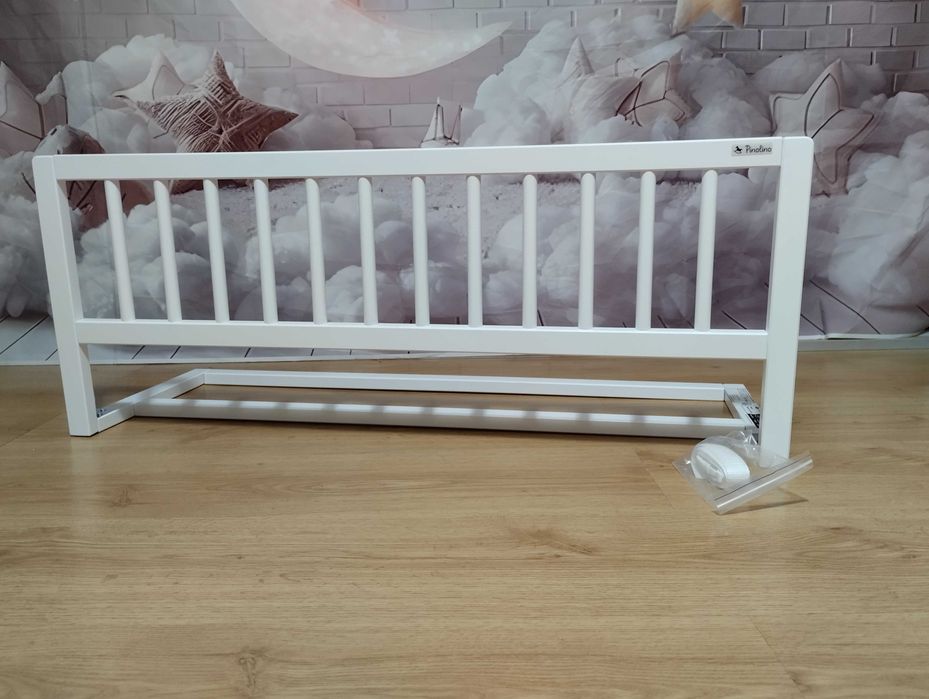Barierka zabezpieczająca do łóżka składana Pinolino 90 cm drewniana