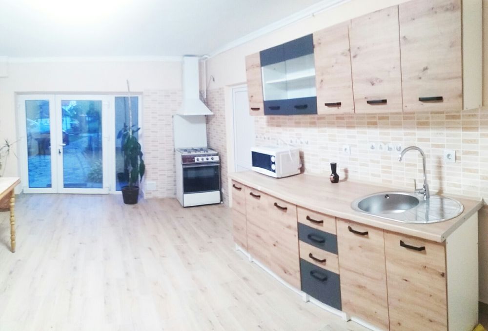 Будинок на 2 номера