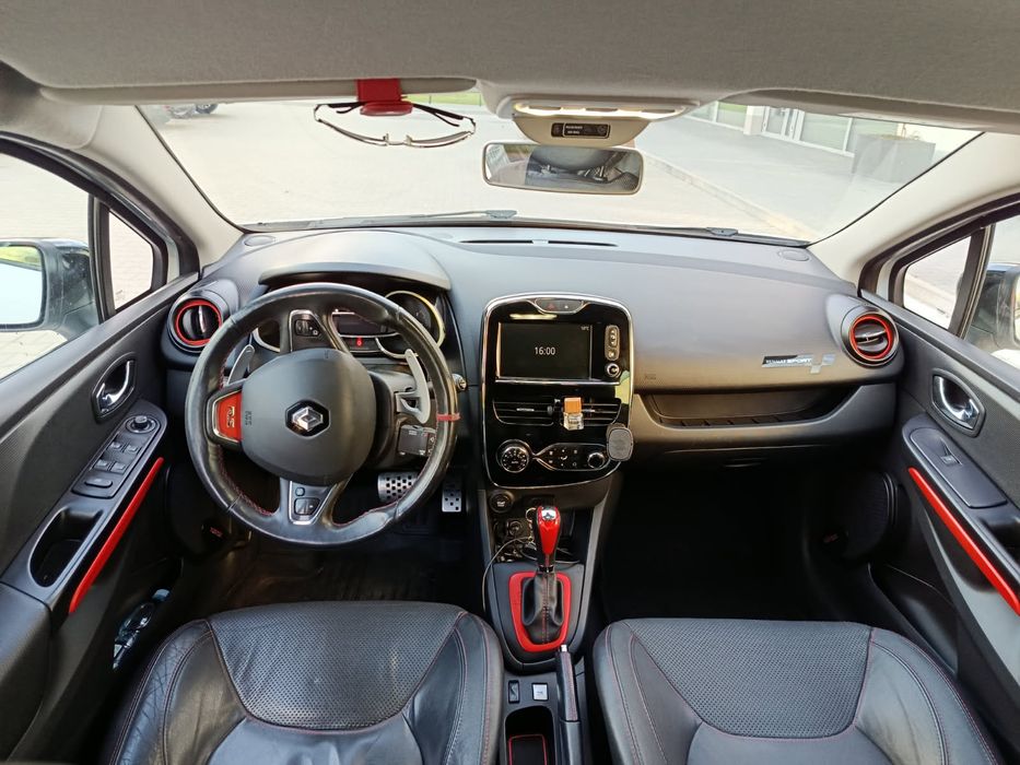 Renault Clio 1.6 Turbo RS Sport 200KM