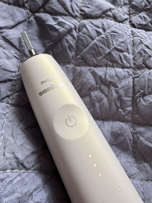 Soniczna szczoteczka Philips Sonicare Prestige SenseIQ HX999C