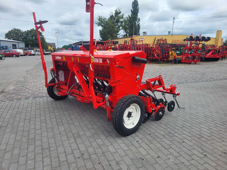 OD RĘKI !!! Siewnik zbożowy talerzowy Pertum S300 Ozdoken