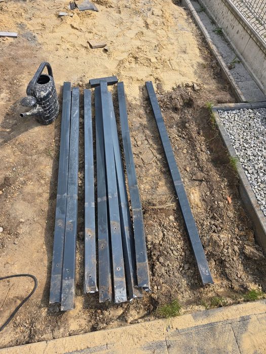 Słupek ogrodzeniowy grafitowy 170-180cm 8 sztuk Zabrze