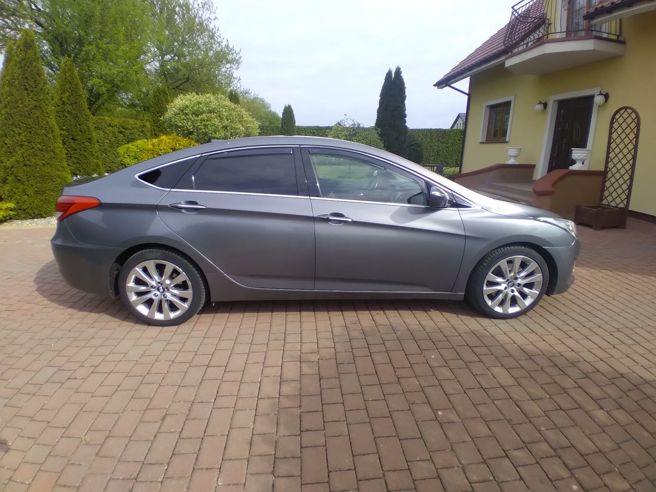 Sprzedam Hyundai i40 sedan idealny stan.