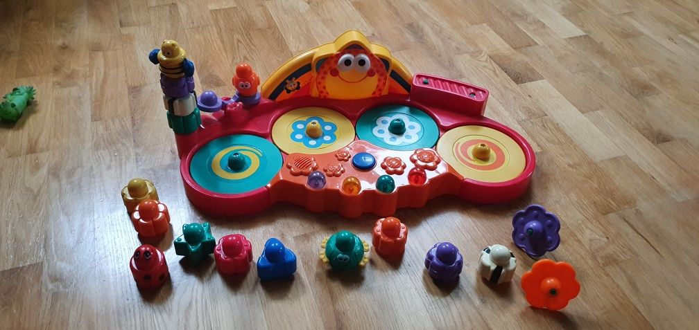 Fisher price kręcone kółka,klocki