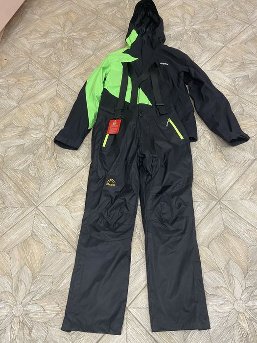 Костюм лыжный мужской раз. М- 46-48. Фирмы -ZIMSTERN