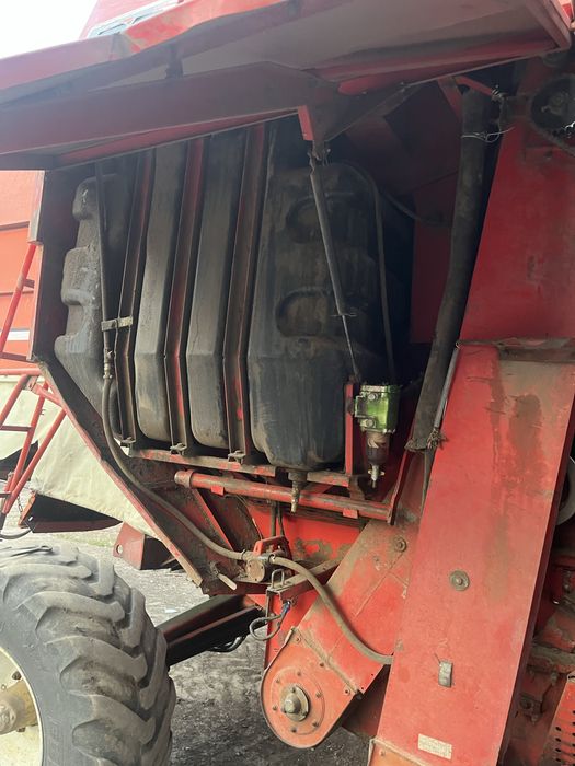 Комбайн Massey Ferguson 38
