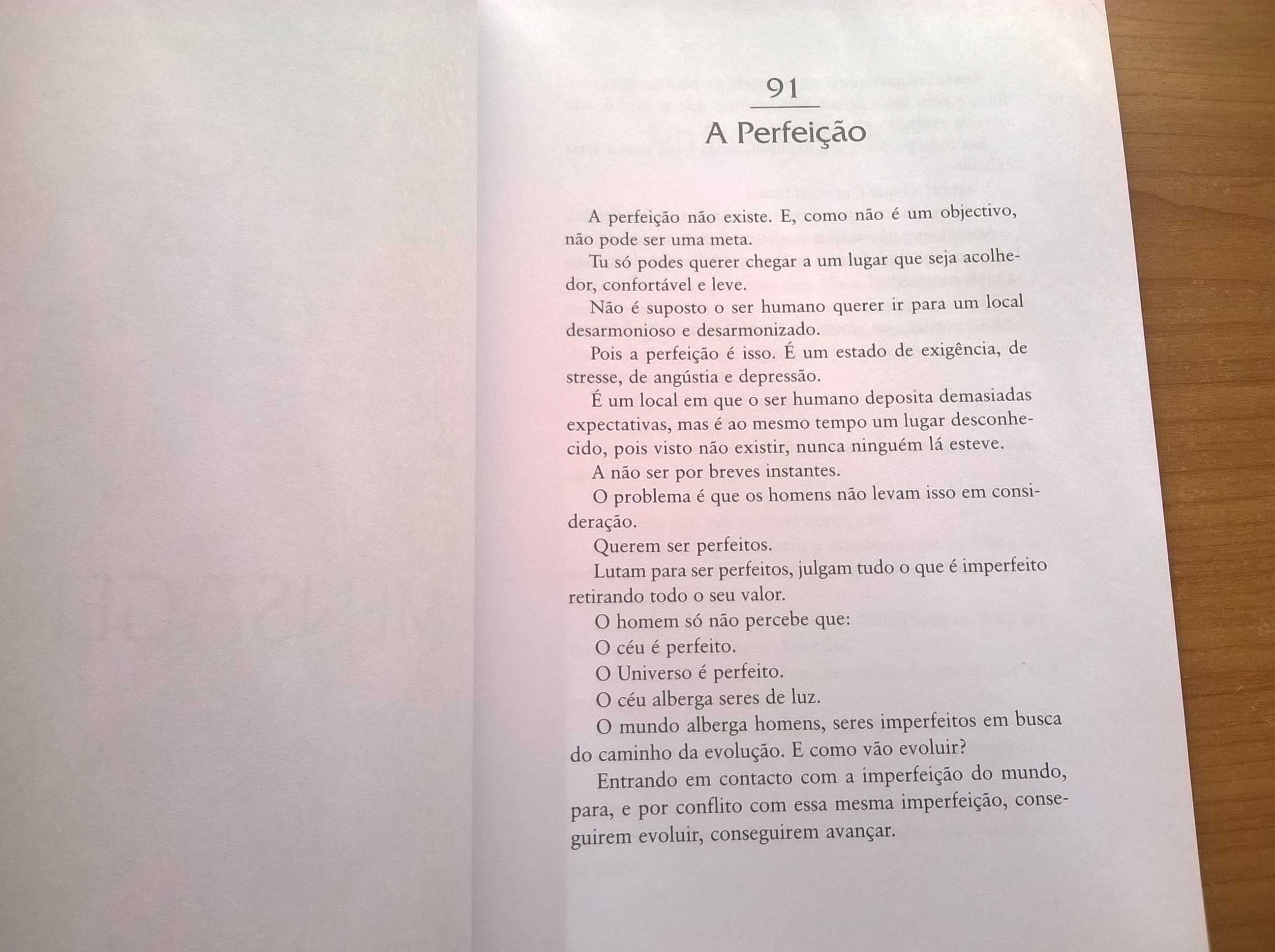 Mais Luz - Pergunte, o Céu Responde - Alexandra Solnado