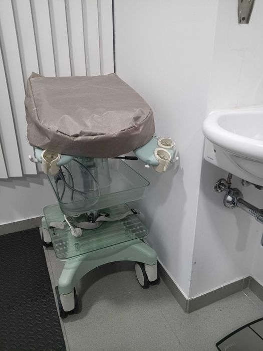 Ecografo Esaote com sonda e troley