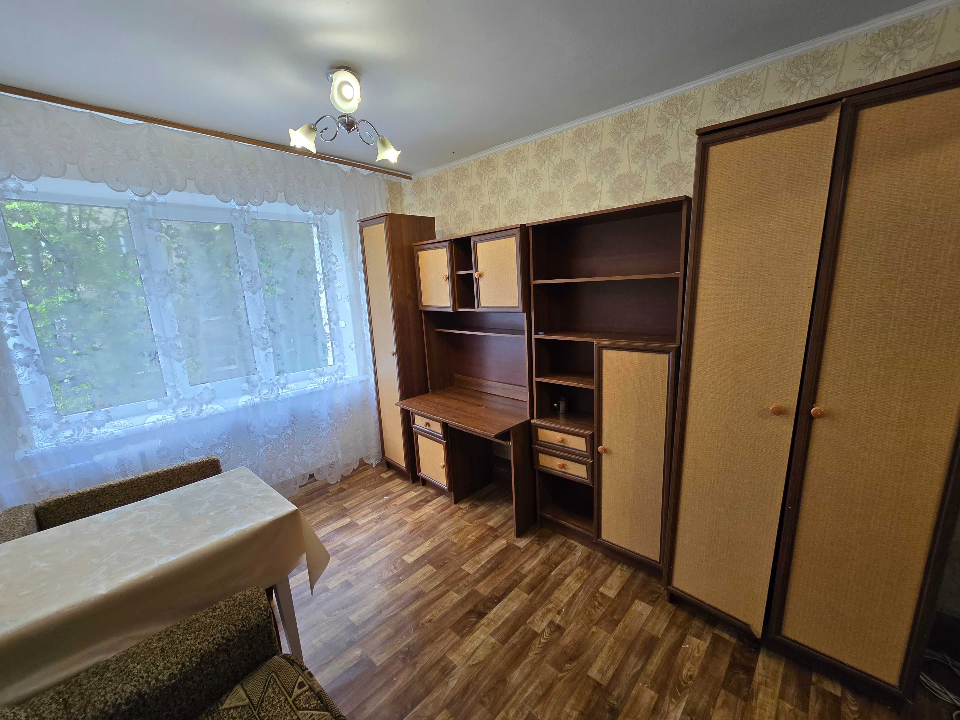 Здається кімн. в гурт.по вул.Зулінського в р-ні Київської,читайте опис