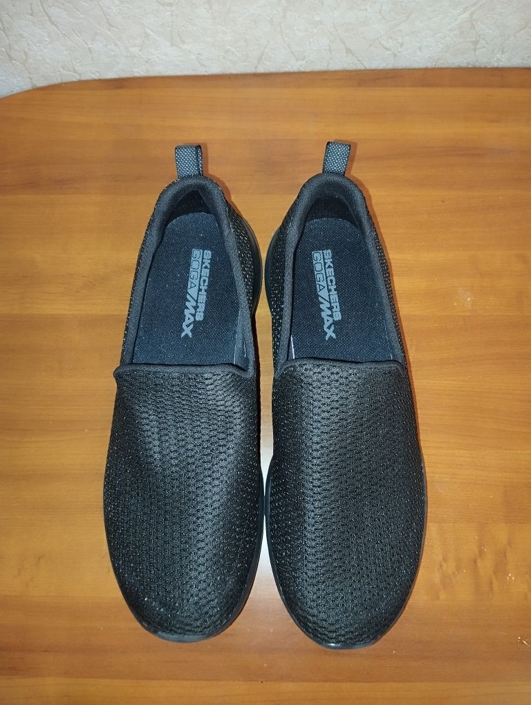 Мокасини (сліпони) Skechers 38 розмір.
