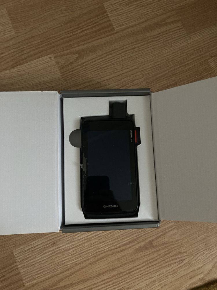 Garmin montana 700i навігатор
