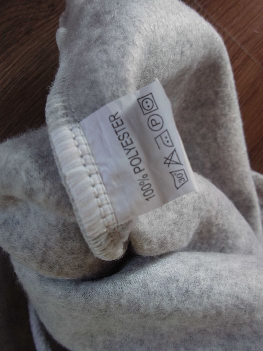 Piżama polarowa r. L / pidżama z polaru / długi rękaw + długie spodnie