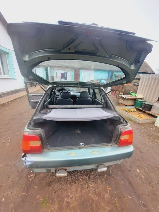 Продам славуту 1,3 люкс 2008