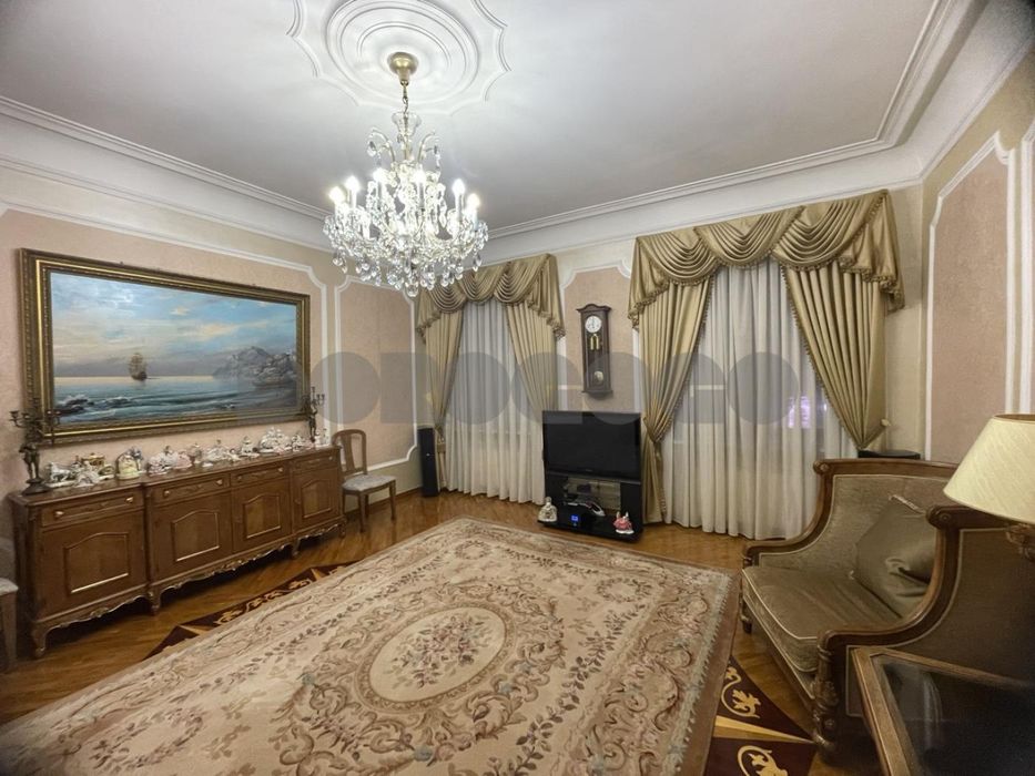 Оренда елітної квартири!!  Бессарабка, Київ