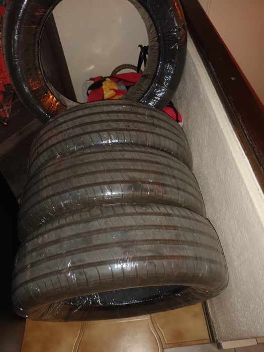 Pneus Michelin 195/55R16