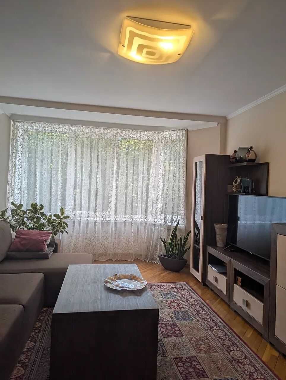 Продаж 2 кім квартири вул Довженка