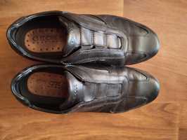 Buty skórzane Geox sneakersy wsuwane 43 42