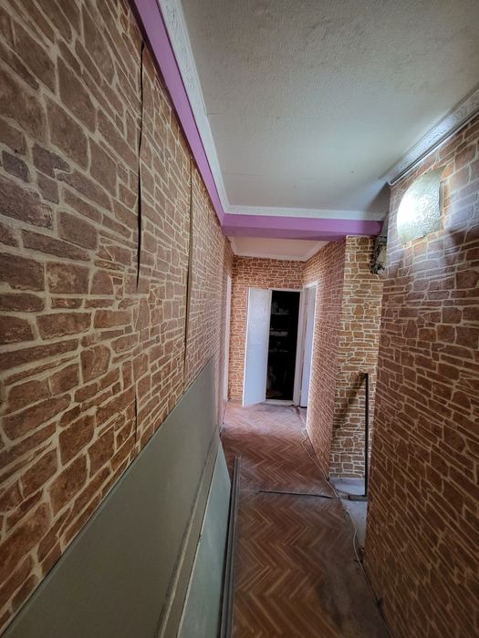 Продам двухкомнатную квартиру.