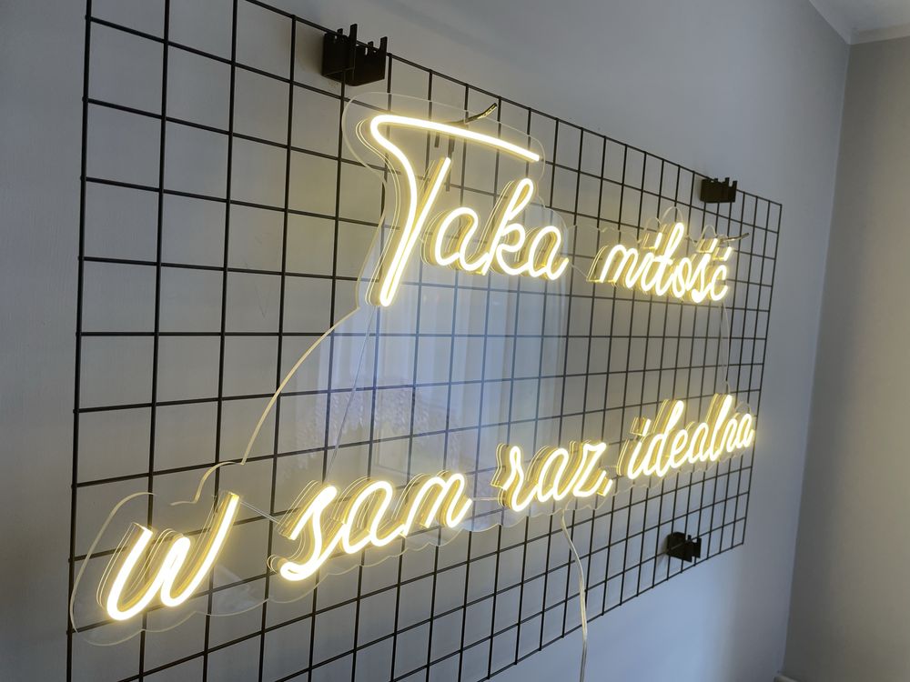 Napis LED - Taka milosc w sam raz idealna neon ślubny