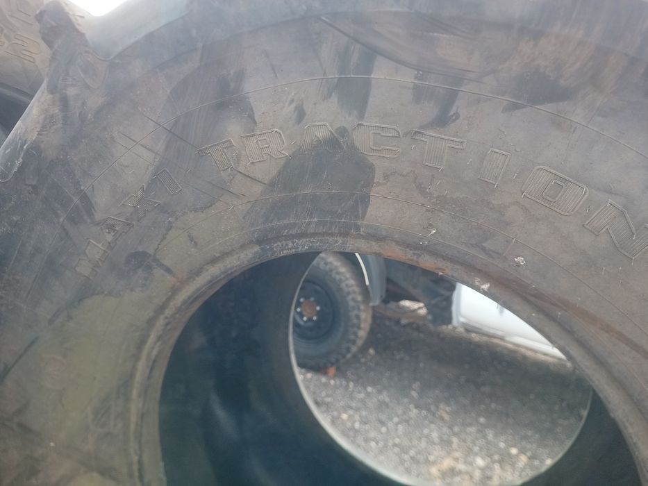 Opona rolnicza 900/60r32 firestone kombajn cała bez napraw Claas fendt