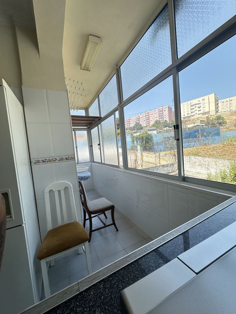 Quarto em Queluz,Rua Doutor Aquiles Machado