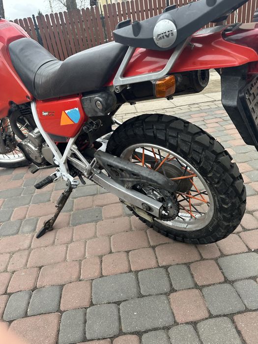 Honda nx 250 dominator