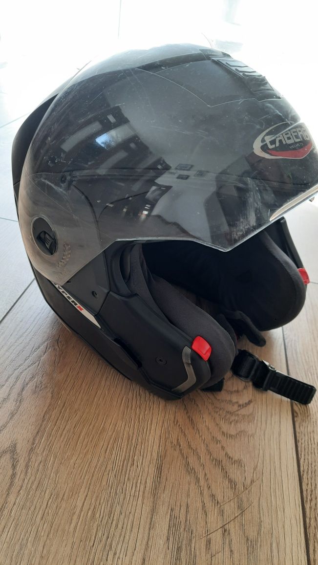 Kask motocyklowy CABERG M