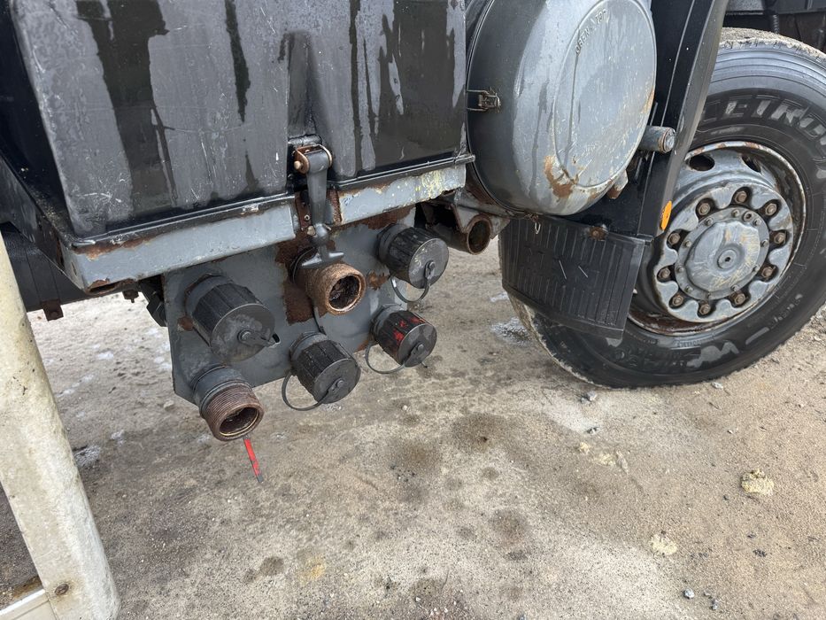 MAN 18.272 4X4 Wywrotka kiper pojazd specjalny
