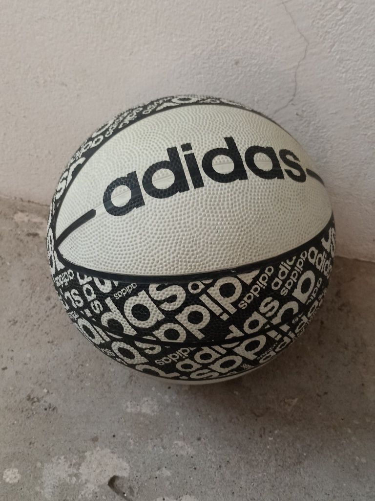 Bola de basquetebol