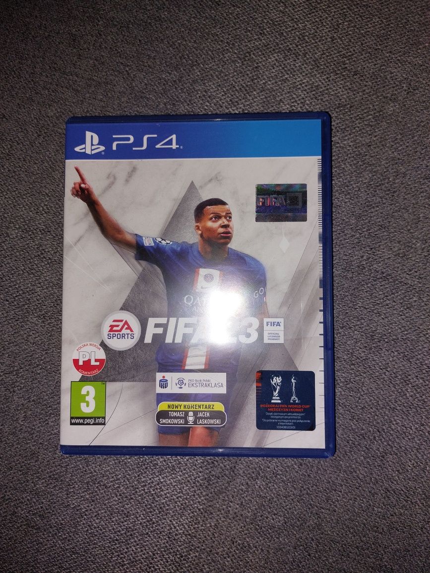 FIFA 23 PS4  Polecam