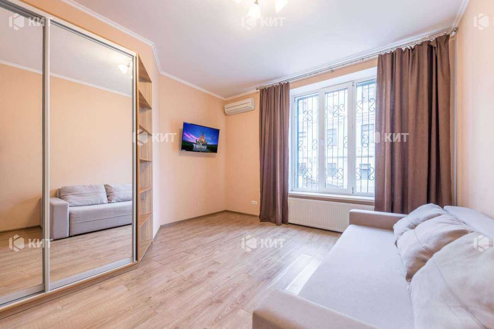 1к 52м2, Центр, Лопатинский, площадь Павловская, сквер Стрелка, 130368