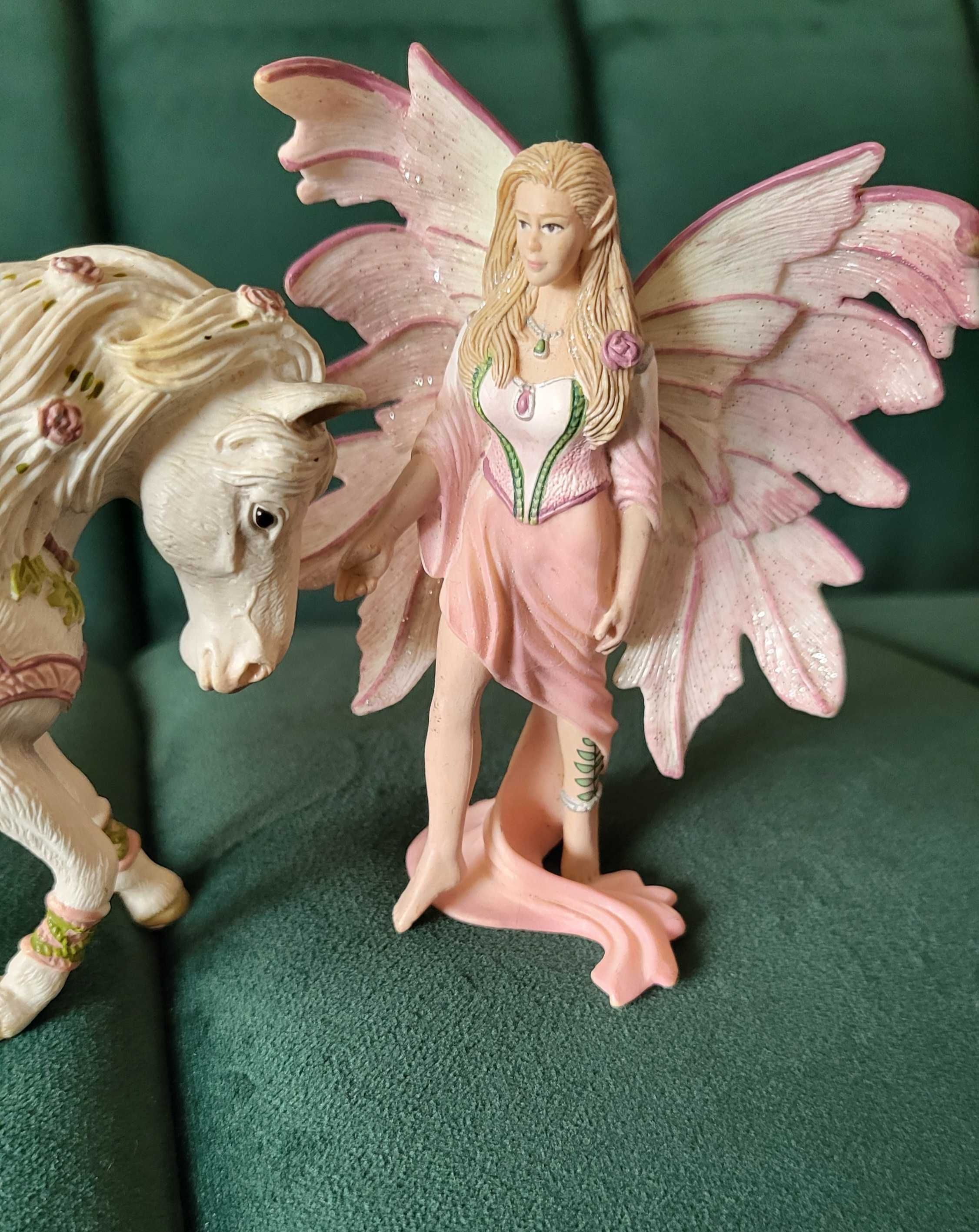 Schleich 70400-kon i 70426-Feya
