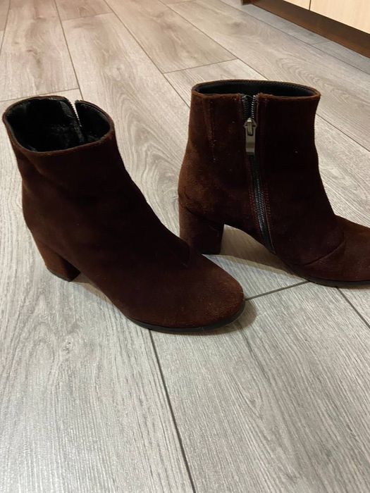 Жіноче взуття весняне